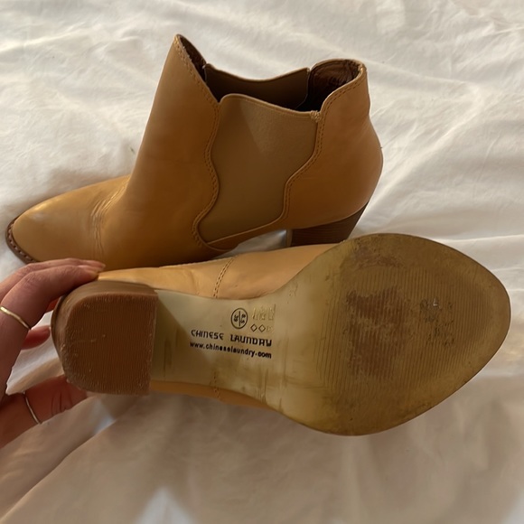 Chinese Laundry booties - Picture 2 of 4